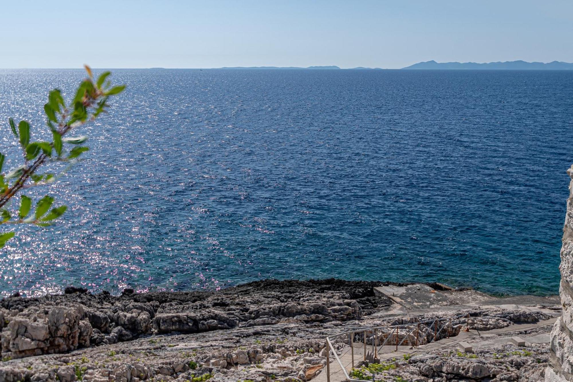 Family Friendly Apartments With A Swimming Pool Zavalatica, Korcula - 183 Экстерьер фото