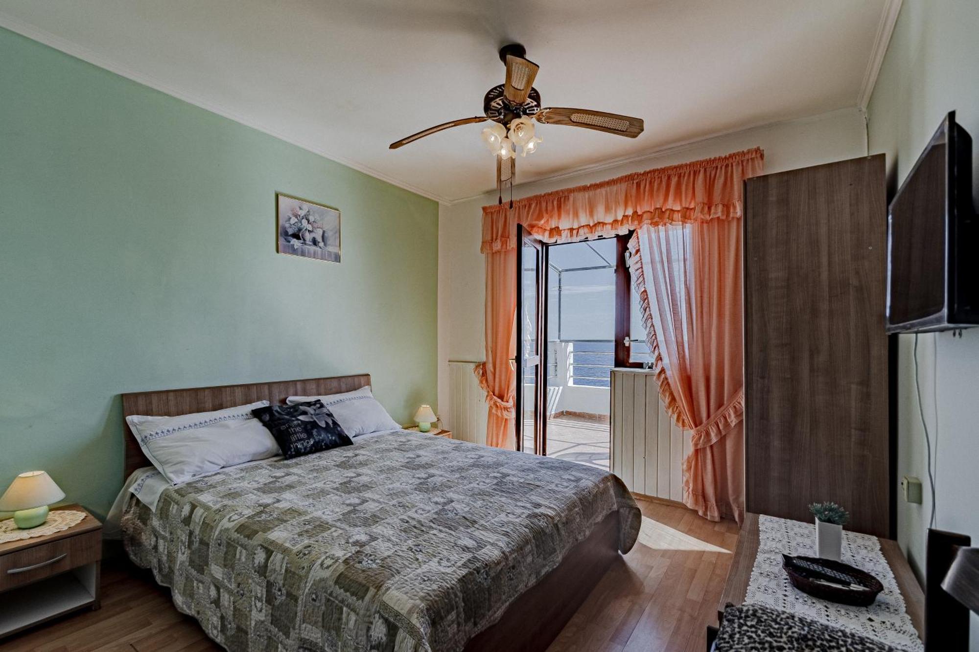 Family Friendly Apartments With A Swimming Pool Zavalatica, Korcula - 183 Экстерьер фото