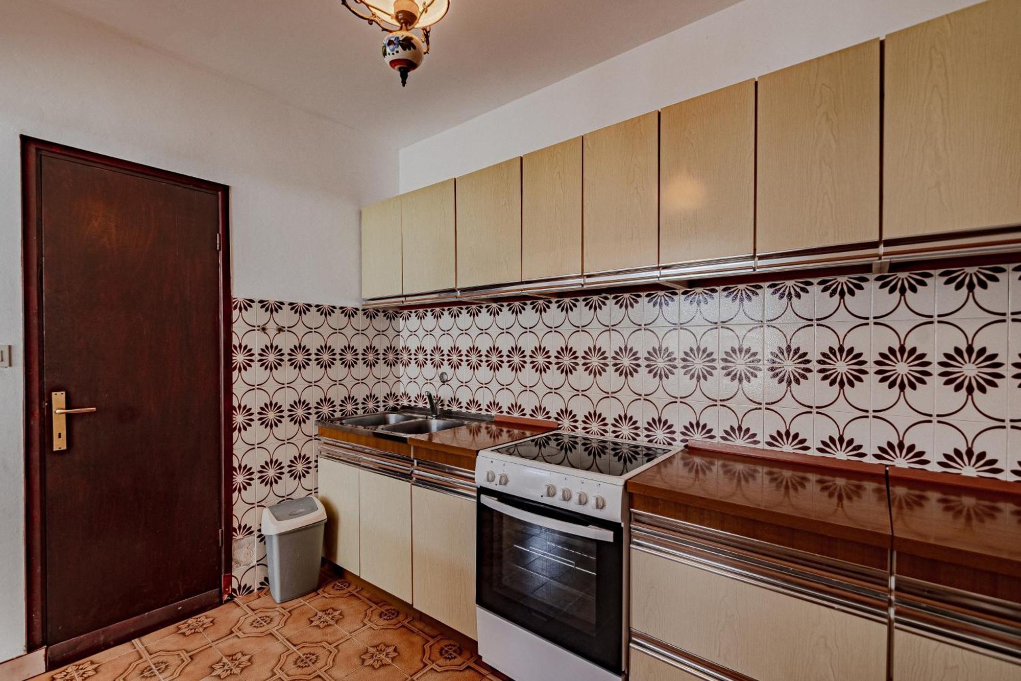 Family Friendly Apartments With A Swimming Pool Zavalatica, Korcula - 183 Номер фото