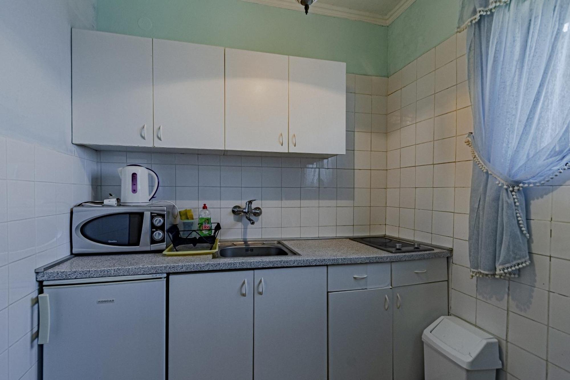 Family Friendly Apartments With A Swimming Pool Zavalatica, Korcula - 183 Номер фото
